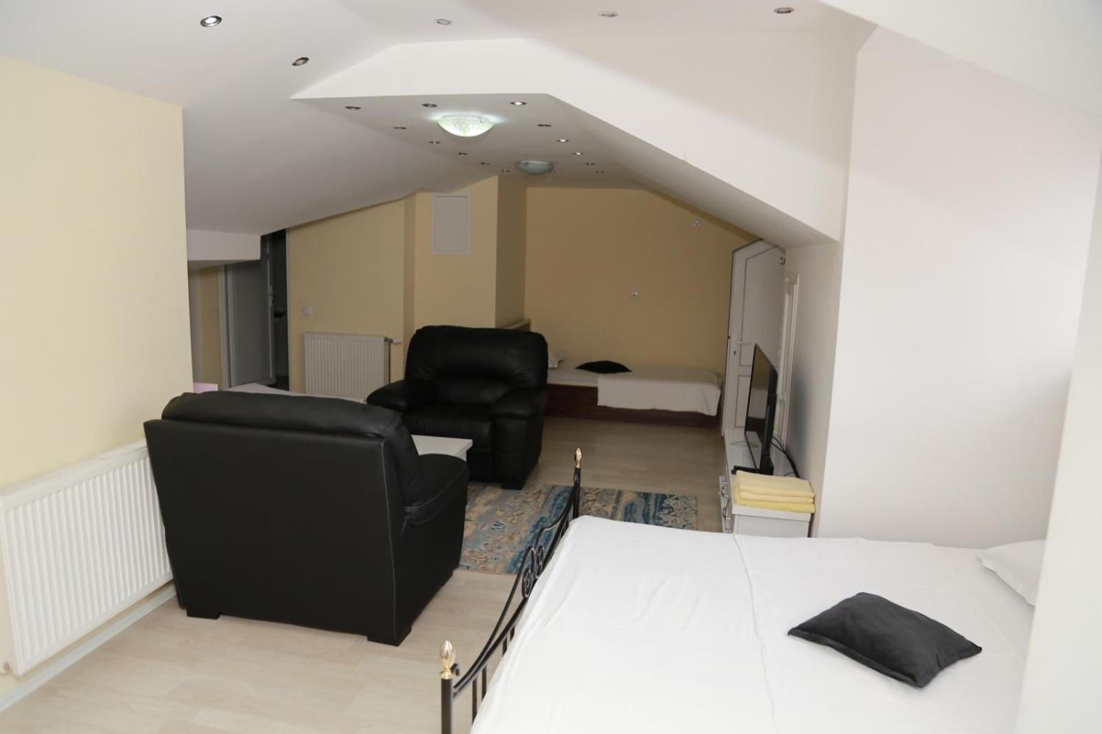 Hotel Venisi Πρίζρεν Εξωτερικό φωτογραφία